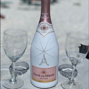 Meet your Posher, Danelle